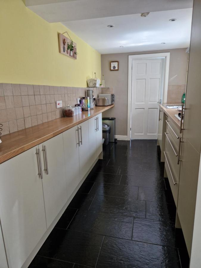 Tynant House- Modern 3 Bed House- City Centre And Free Parking Cardiff Exteriör bild